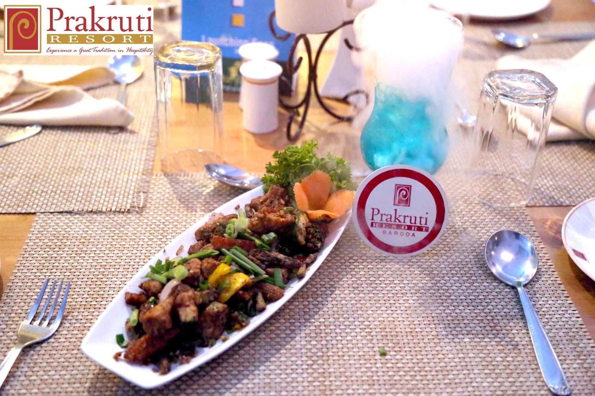 Prakruti Resort Vadodara Zewnętrze zdjęcie