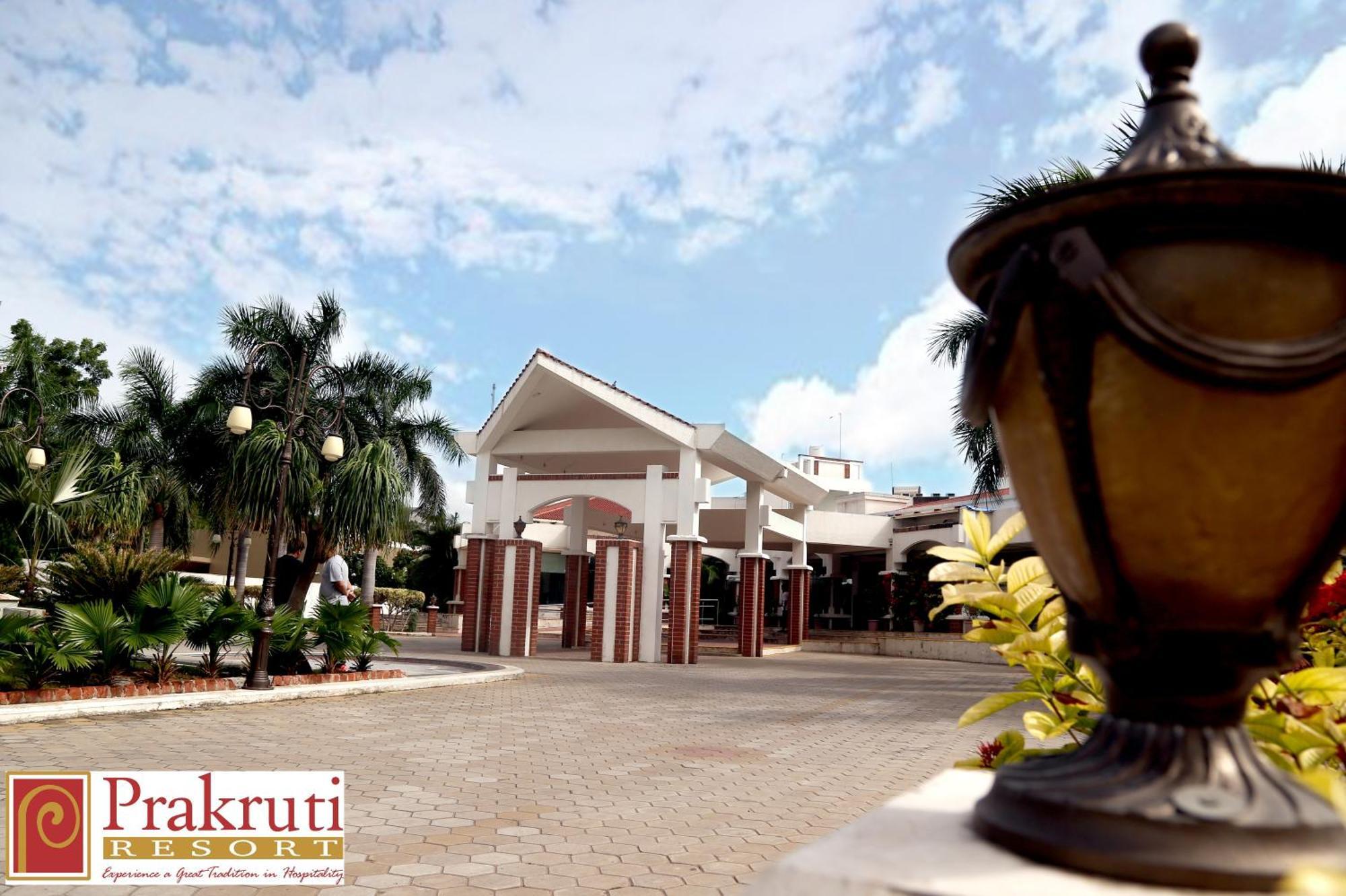 Prakruti Resort Vadodara Zewnętrze zdjęcie
