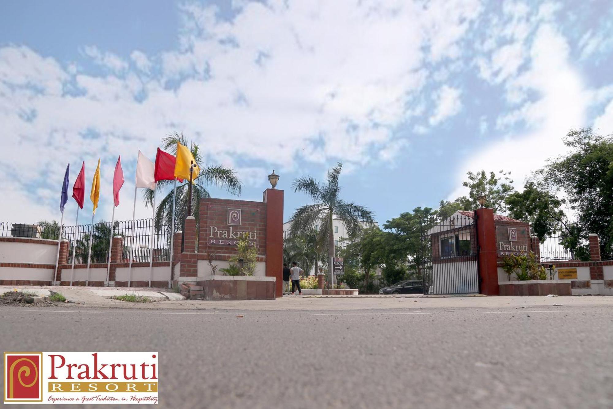 Prakruti Resort Vadodara Zewnętrze zdjęcie