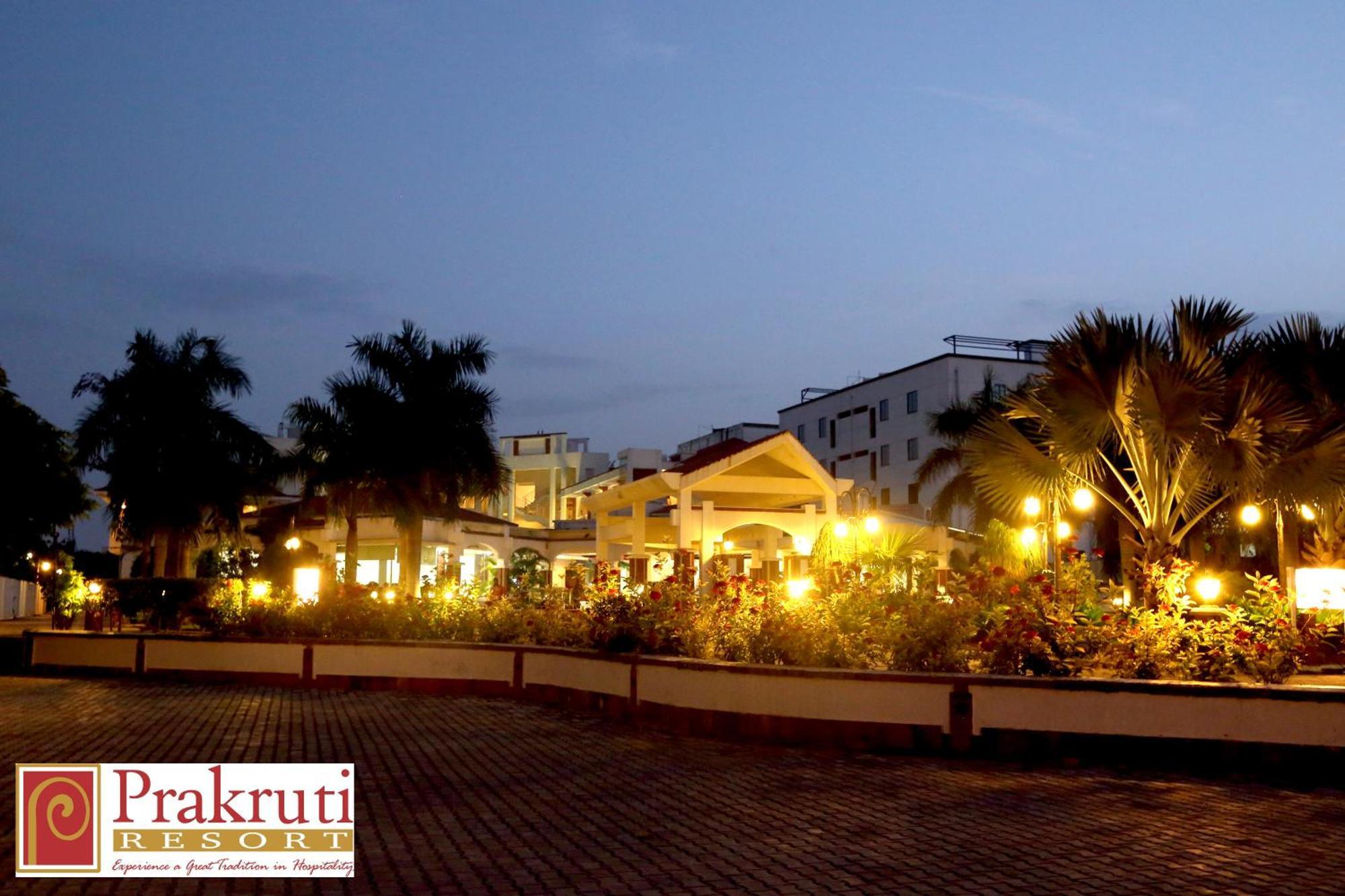 Prakruti Resort Vadodara Zewnętrze zdjęcie