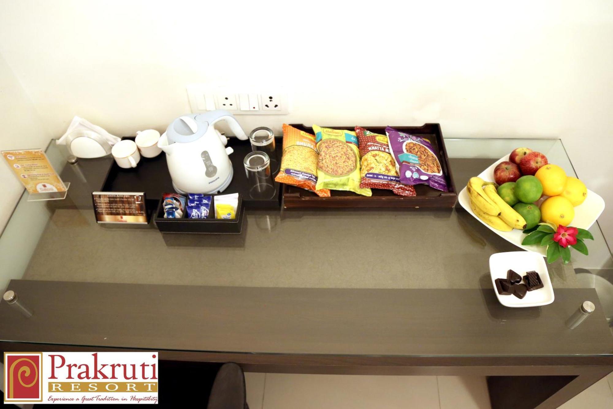 Prakruti Resort Vadodara Zewnętrze zdjęcie